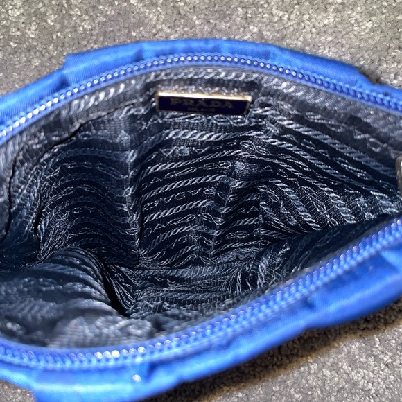 Prada Bag Clutch - Picture 4 of 6